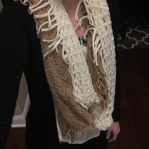 Infinity fringe scarf